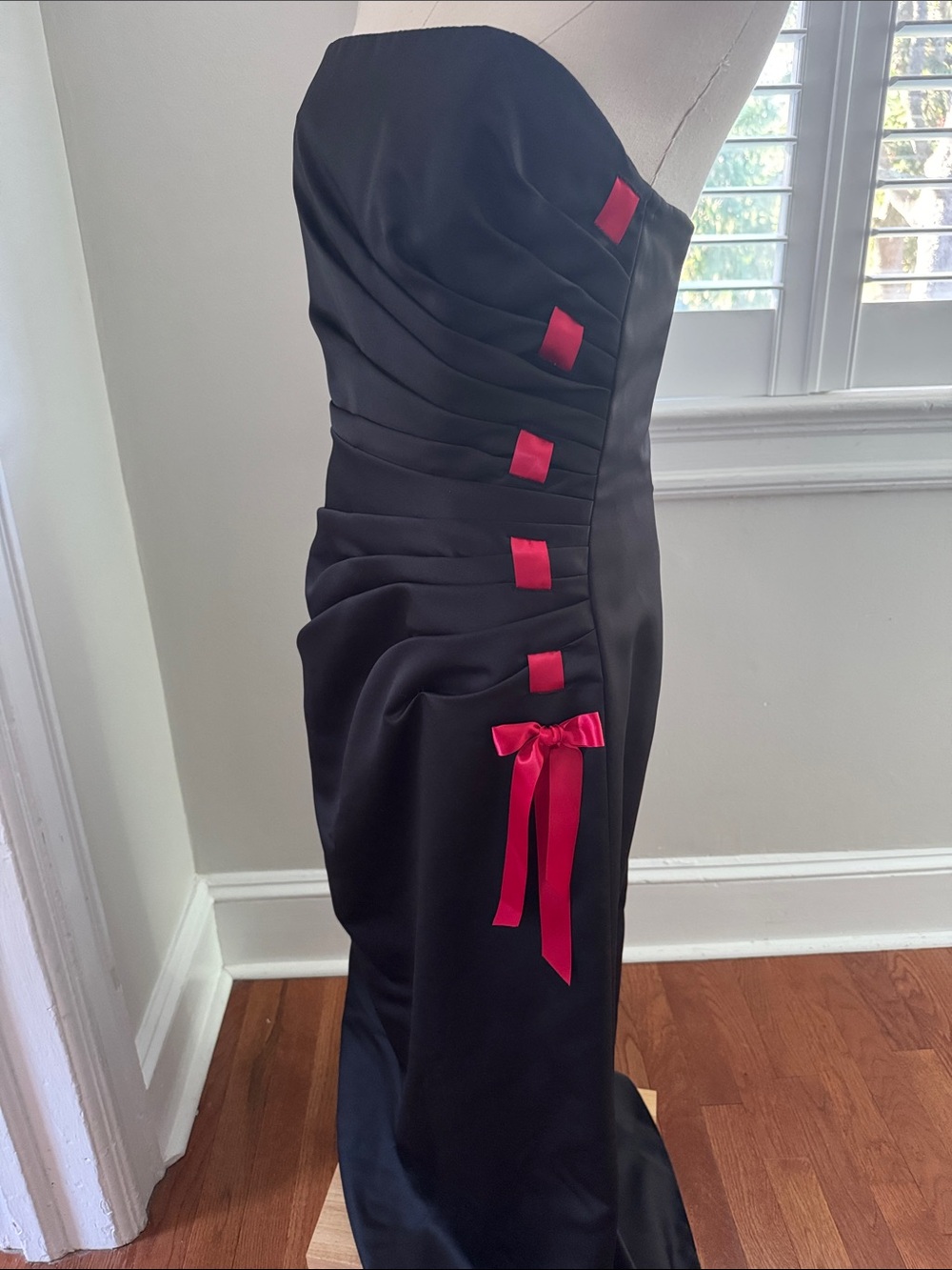 Forever Yours vintage Strapless Dress with Ribbon Accents